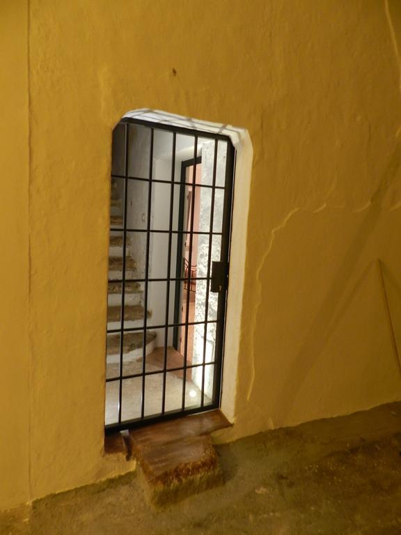 Casa Corte Con Terrazza Taviano  Chambre photo