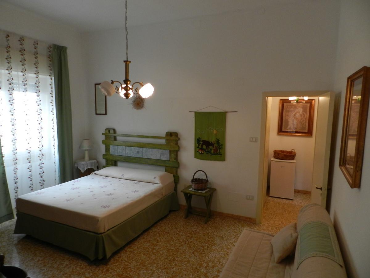 Casa Corte Con Terrazza Taviano  Extérieur photo
