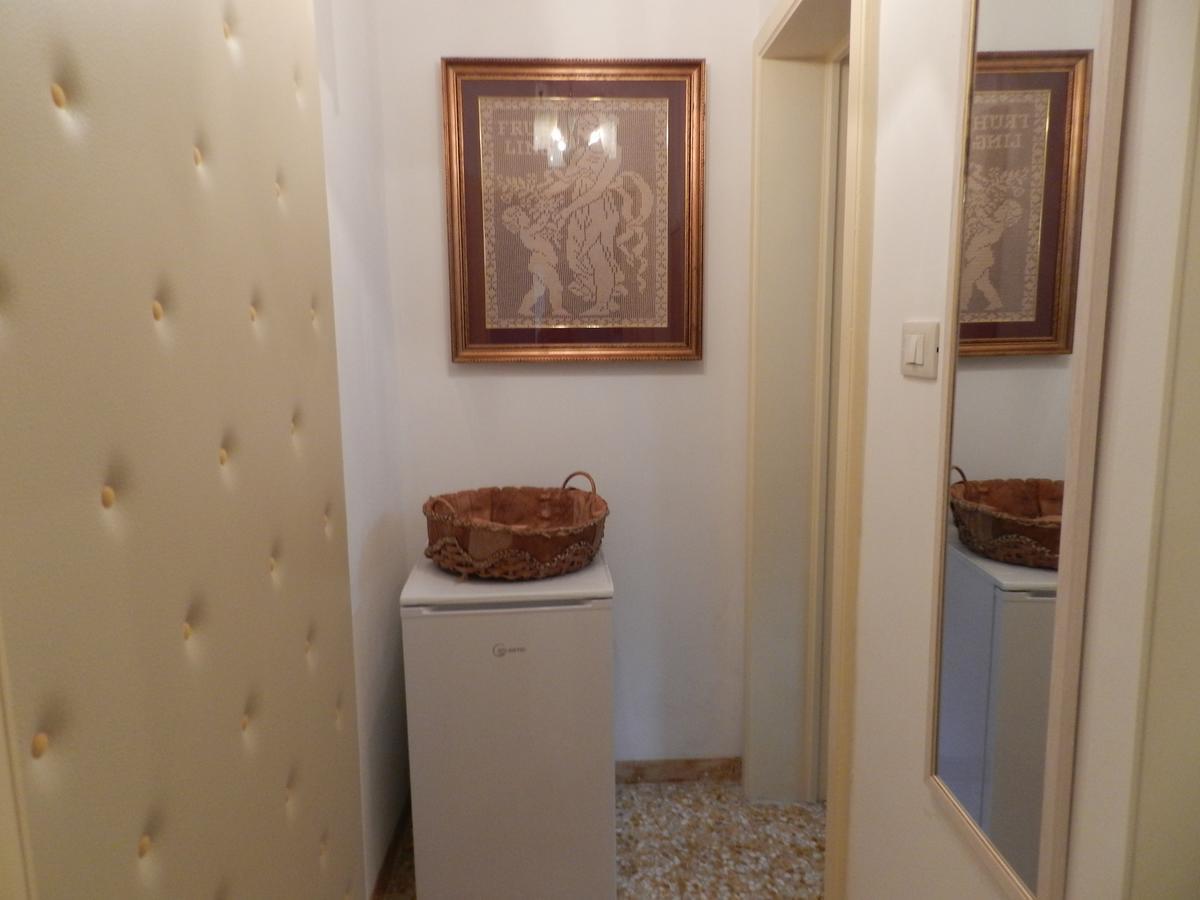 Casa Corte Con Terrazza Taviano  Extérieur photo