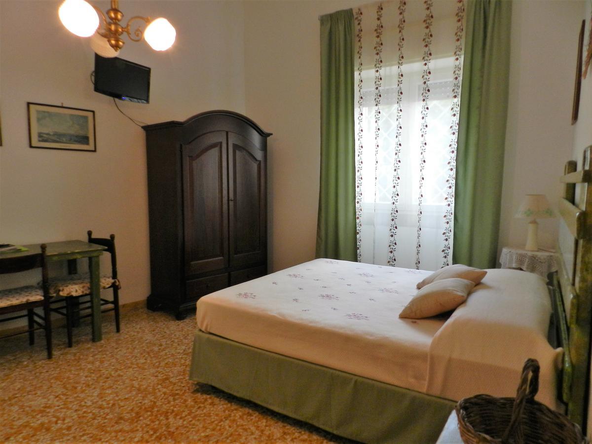 Casa Corte Con Terrazza Taviano  Extérieur photo