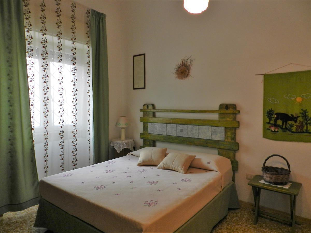 Casa Corte Con Terrazza Taviano  Extérieur photo